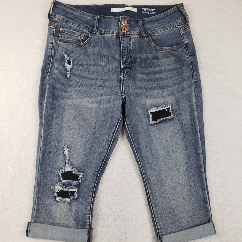 !iT Jeans Tiffany Skinny Capri Distressed Patched Blue Denim Size 14 Medium Wash